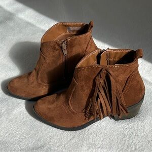 Brown Suede Ankle Boots with Fringe